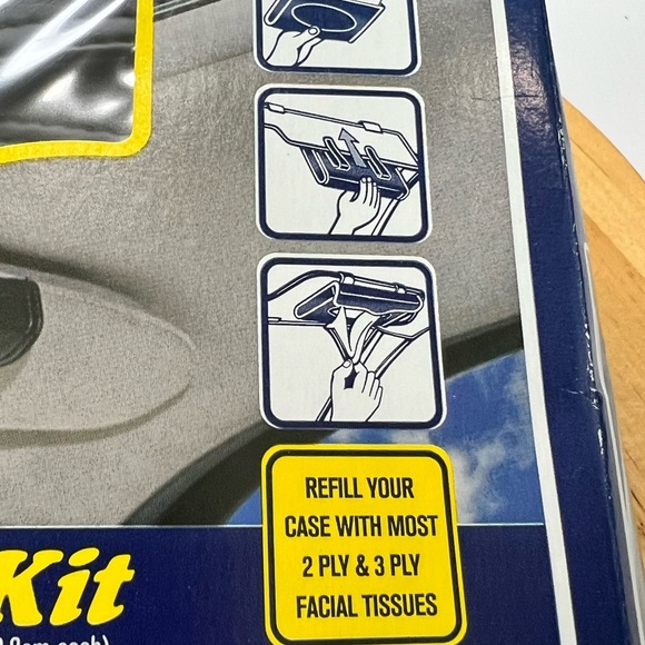 NIB - Tempo Car Visor Tissue Kit - Picture 2 of 5